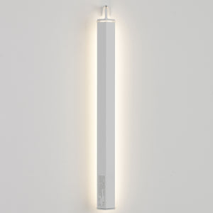 Zafferano Pencil LED Cordless 21" Vertical Wall Sconce White