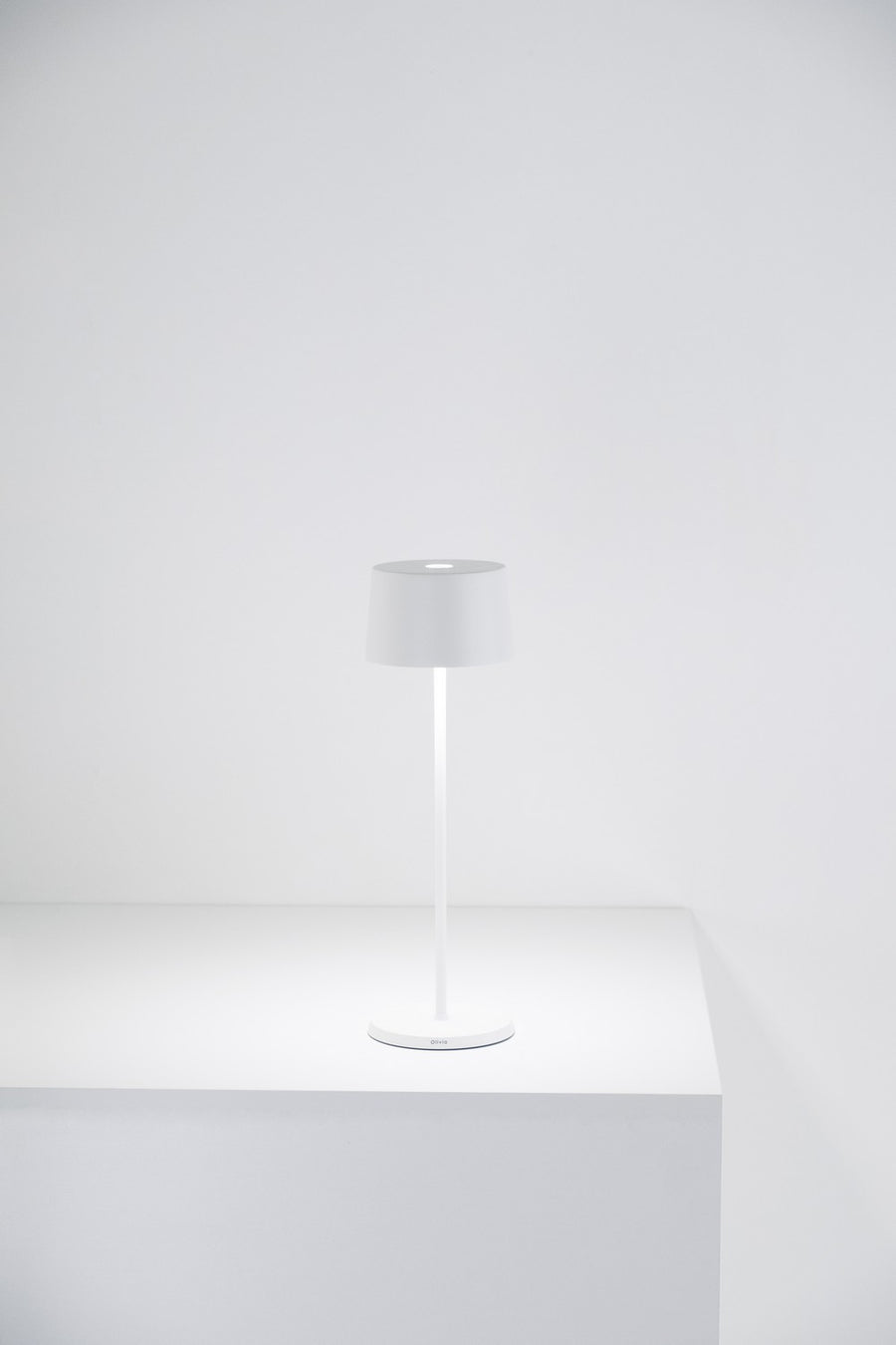 Zafferano LD0850B4 Olivia Pro Table Lamp White - Atlantic Lighting